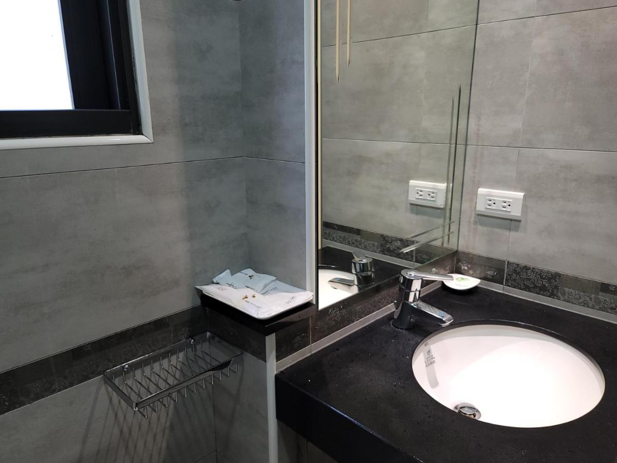 渡小夜電梯民宿 Yilannight B&B Wujie Luaran gambar